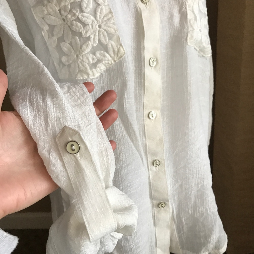 Blu Pepper Button Down Top With Lace - image 4